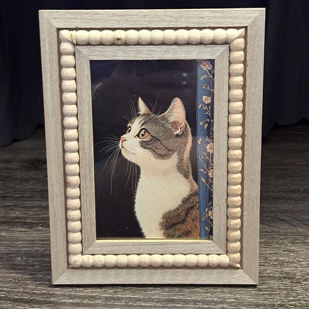 Brown White Tabby Cat Artwork Picture Light Wood Tone 6x8 Frame